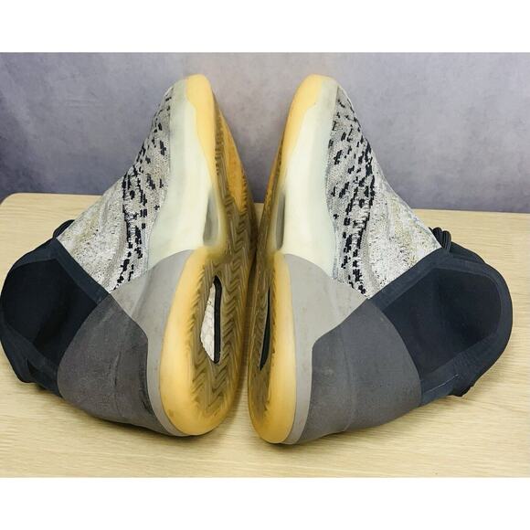 Adidas Yeezy Quantum Sea Teal GY7926 Basketball Shoes Size 11 Pre Owned main image 4